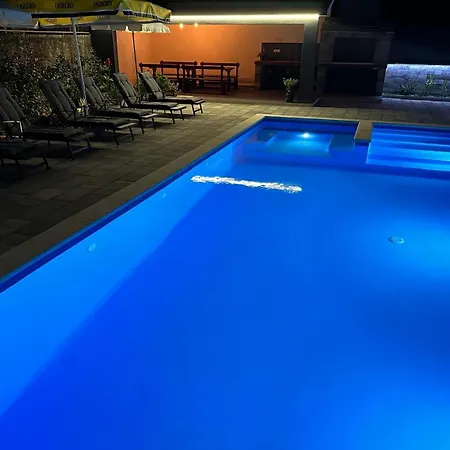 Villa Erwin With Heated Pool Imotski Exterior photo