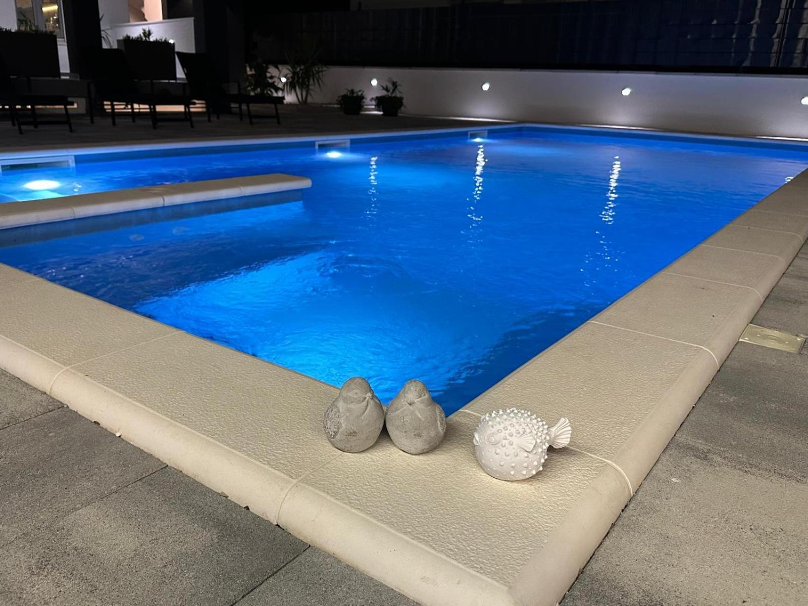 Apartment Erwin With Heated Pool