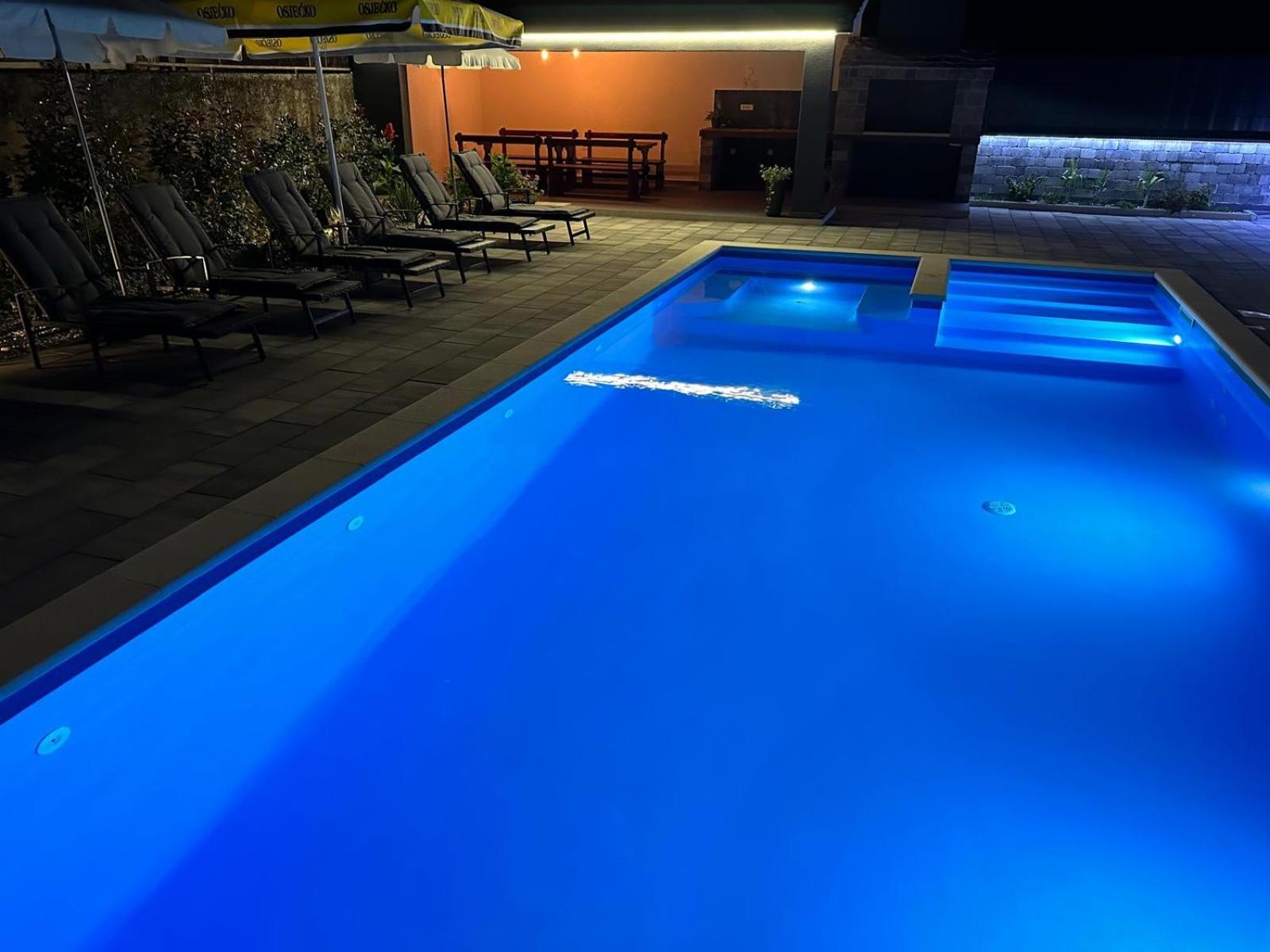 Apartment Erwin With Heated Pool *