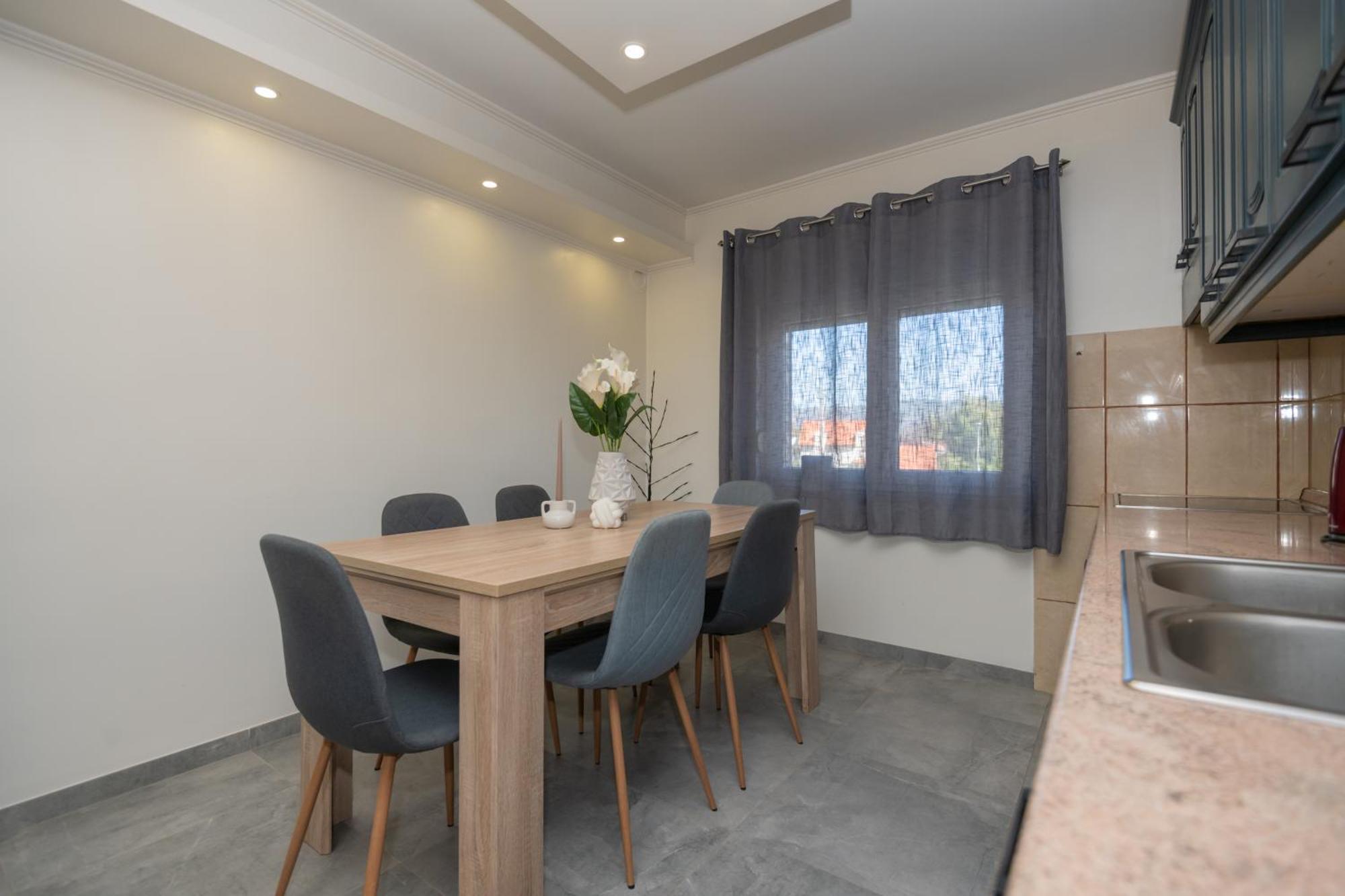 Apartment Erwin With Heated Pool *
